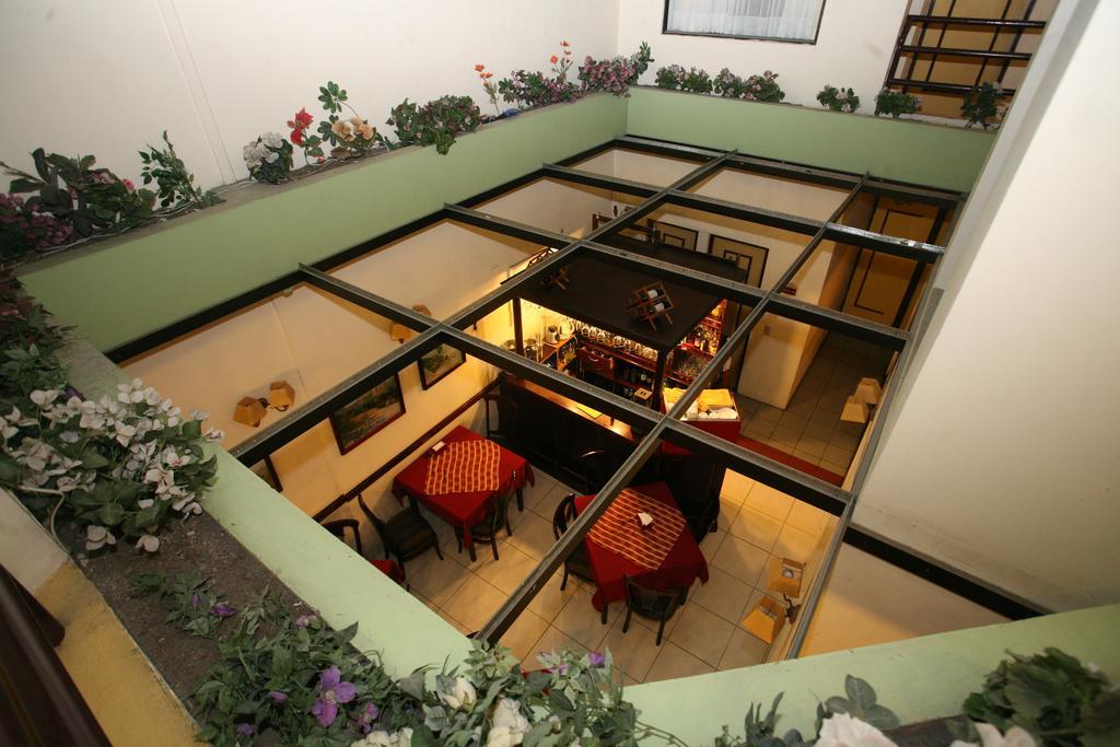 Hotel Puerta De Alcala Valparaíso Exterior foto