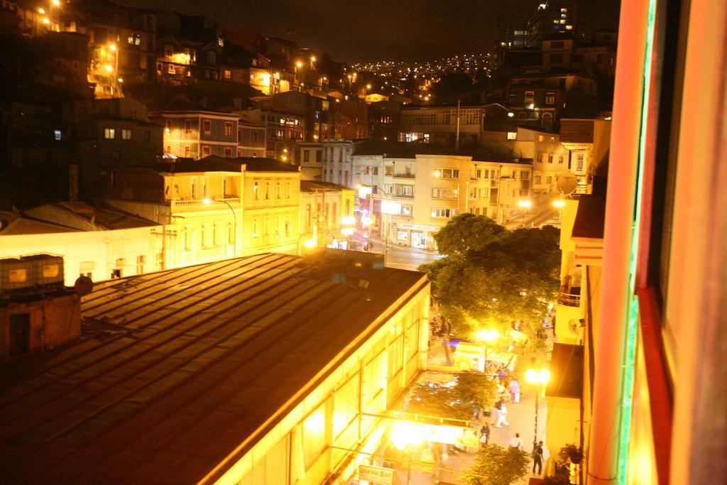 Hotel Puerta De Alcala Valparaíso Exterior foto