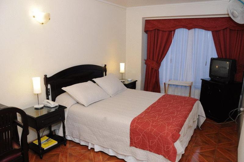 Hotel Puerta De Alcala Valparaíso Quarto foto